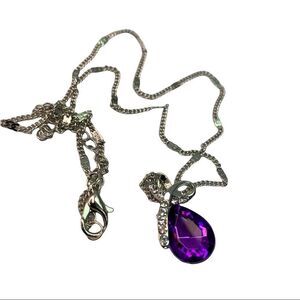 Silver plated Purple Rhinestone pendant necklace
